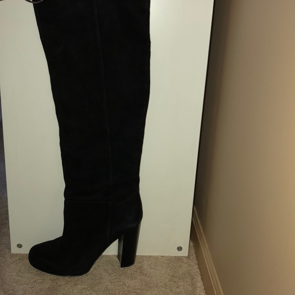 Nine West thigh high Camelot size 9
